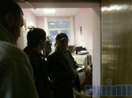 'Альфа' забирает судью, который будет рассматривать жалобу Ющенко (фото)