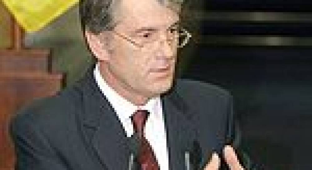 Ющенко перенес дату внеочередных выборов в ВР