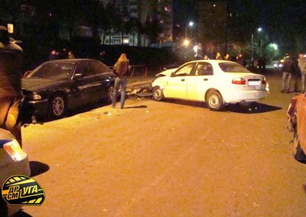 ДТП в Киеве: каша из 8-ми автомобилей (фото)