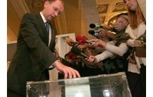 Отставка Яценюка - интрига продолжается