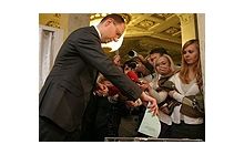 Несостоявшаяся отставка Яценюка: предупреждение или осечка?