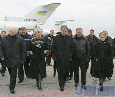 Ющенко-Тимошенко: все нові й нові сюрпризи у відносинах...