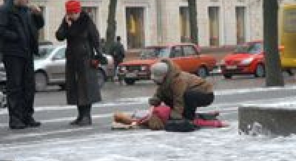 Кто спасет киевлян от зимних травм?