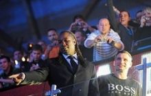 Кличко: Леннокс все упирається, каже, мовляв, старенький