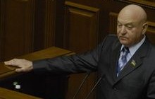 Лидер регионалов Крыма пояснил, за что забирают партбилет у премьера