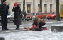 Кто спасет киевлян от зимних травм?