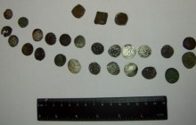 Кримські митники вилучили 27 монет ХІІІ-ХІV столітть (фото)