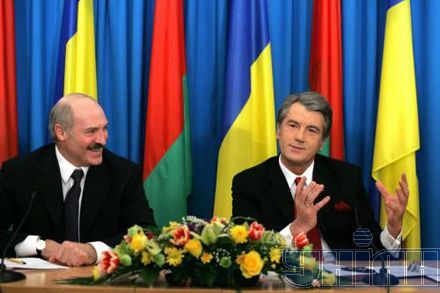 Ющенко з Лукашенком знайшли дещо спільне (фоторепортаж)