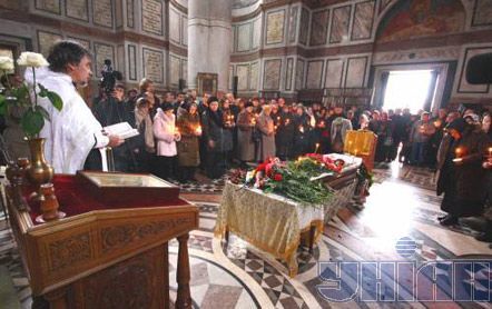 Похорон Анастасії Бабурової в Севастополі (фоторепортаж)