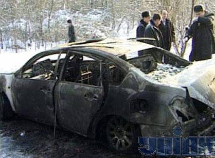 Похоронили судью, найденного в сожженной машине (фото)