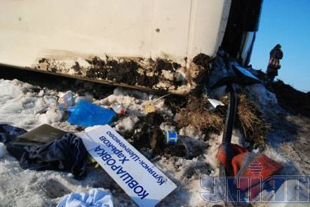 Авария автобуса Харьков - Купянск (фото)