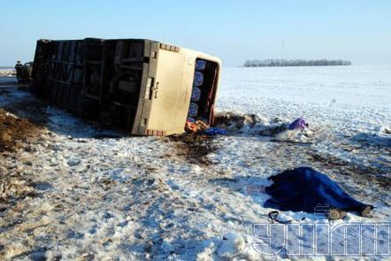 Авария автобуса Харьков - Купянск (фото)