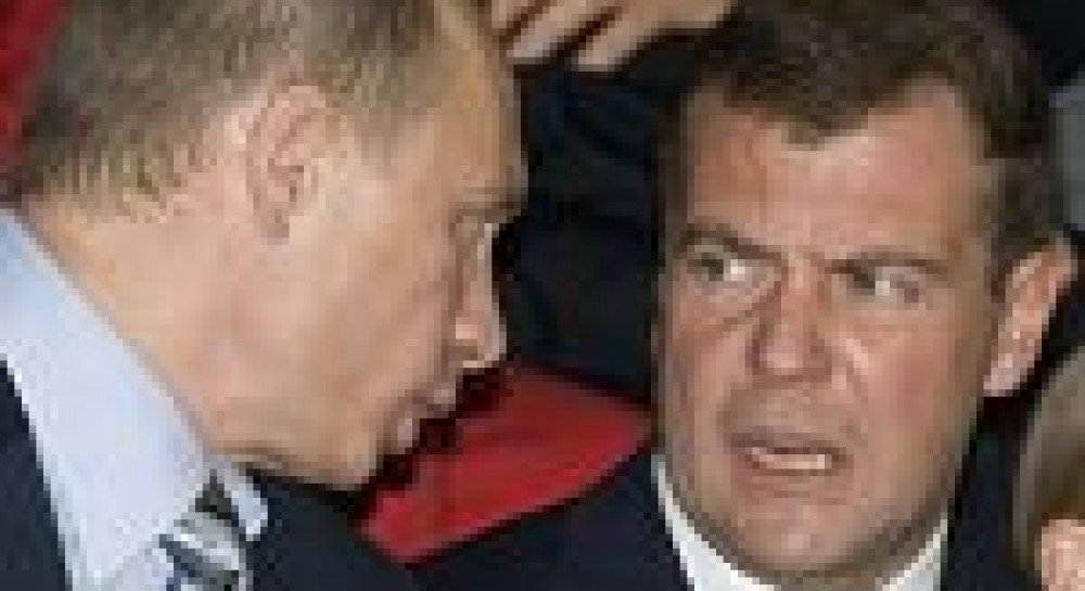 Медведев выходит из тени Путина?