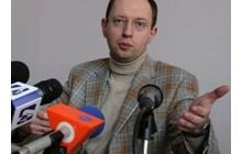 Яценюк про газ, СБУ, борьбу за власть и дискредитацию Украины