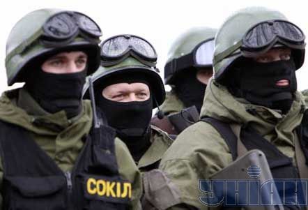 Луценко: МВД готово к любому развитию событий (добавлены фото)