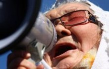 Сотня кримчан вимагала від України дотримання прав людини