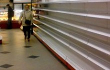 Украинцы во время новогодних праздников выбрасывают в мусор продуктов на 470 млн. грн.