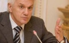 Литвин: військові навчання потрібні, але не в розпал курортного сезону