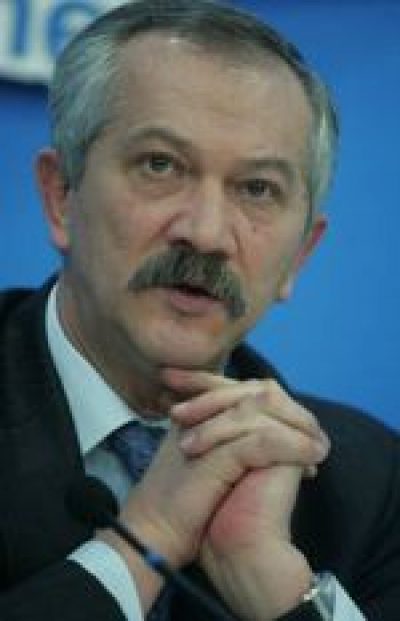 Пинзеник: економіка впаде більше за найпесимістичніші прогнози 