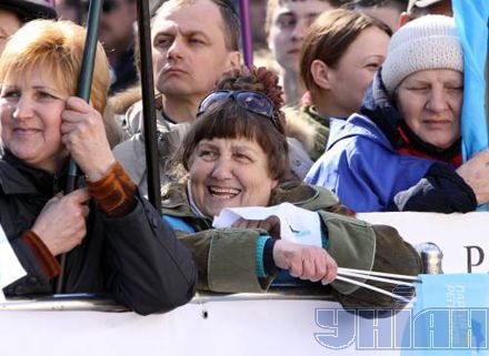 Янукович зірвав регіоналам «останній» бій (фоторепортаж)