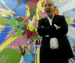 Британский художник Демиен Херст на выставке «Реквием». Киев, 23 апреля