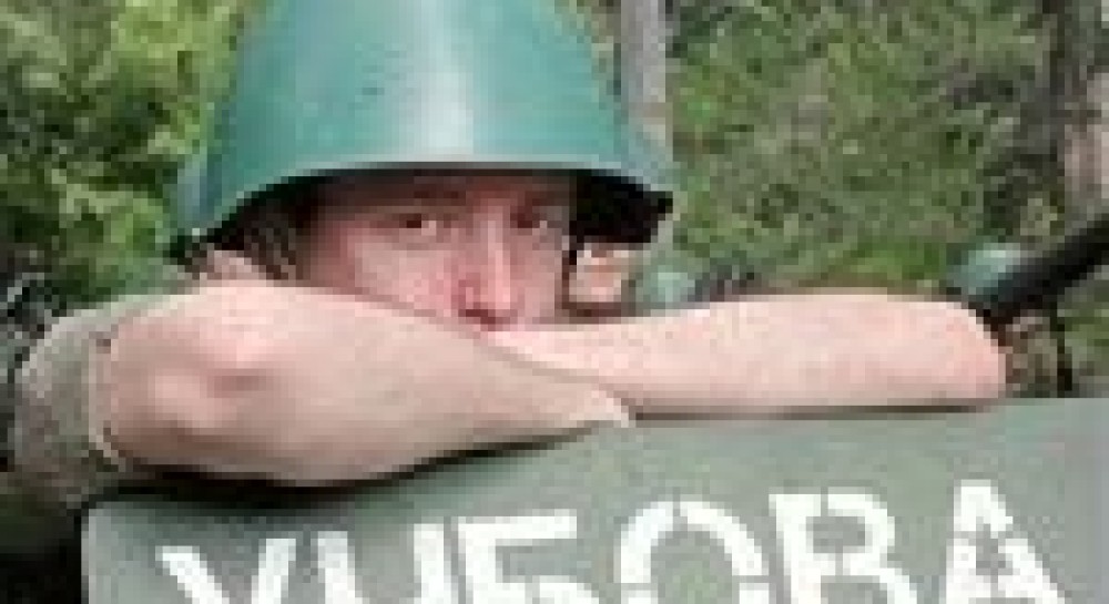 Военный бюджет-2009: армия в шаге от развала