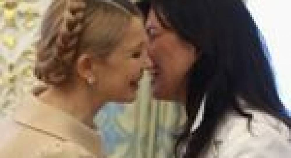 Tymoshenko bypasses parliament for IMF loan