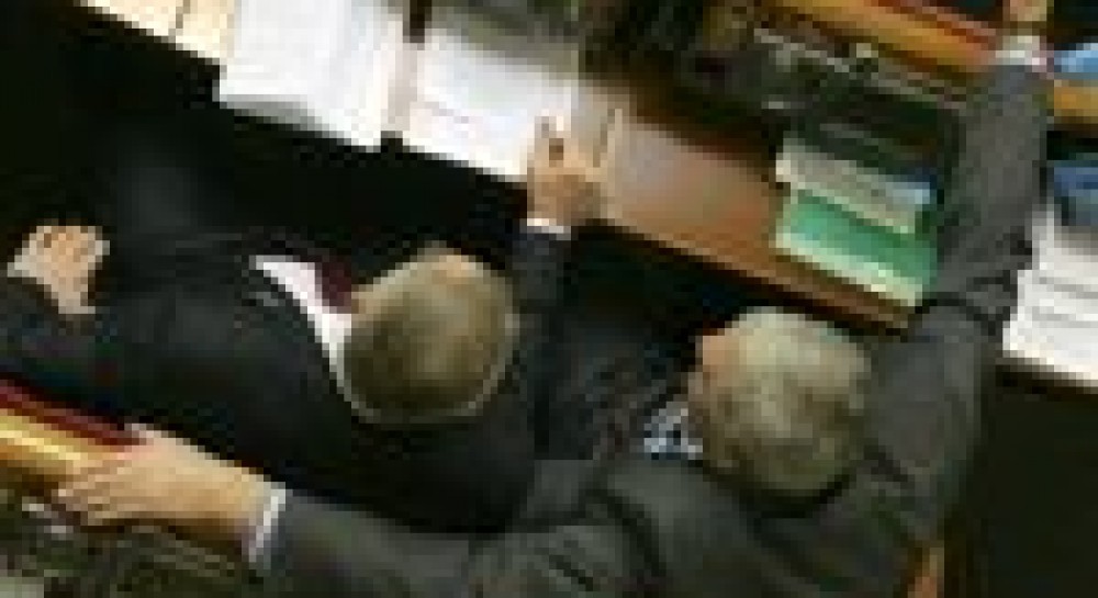 Почему депутаты не поддержали "проМВФские" законы