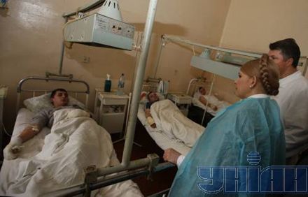 Тимошенко побывала на месте пожара (добавлены фото)