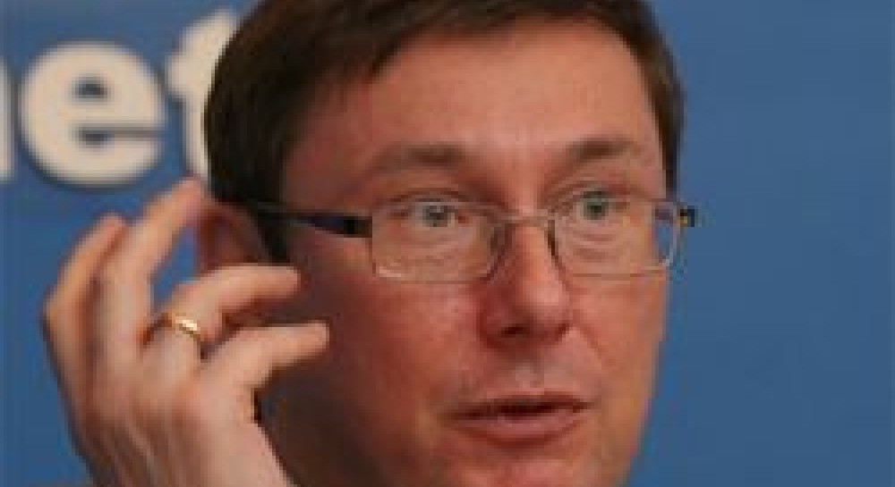 Юрій Луценко: “Як політик, я прагну, щоб двері ЄС від нелегалів закрилися на східному, а не західному кордоні України”