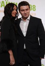 Ліза Єфросініна, Андрій Ющенко