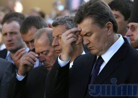 Проповедь Кирилла в Лавре: ни слова о политике (фото)