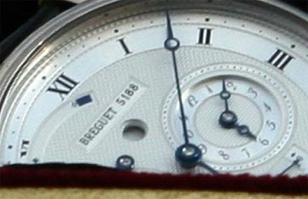 Патриарх Кирилл носит часы за 30 тысяч евро (фото)