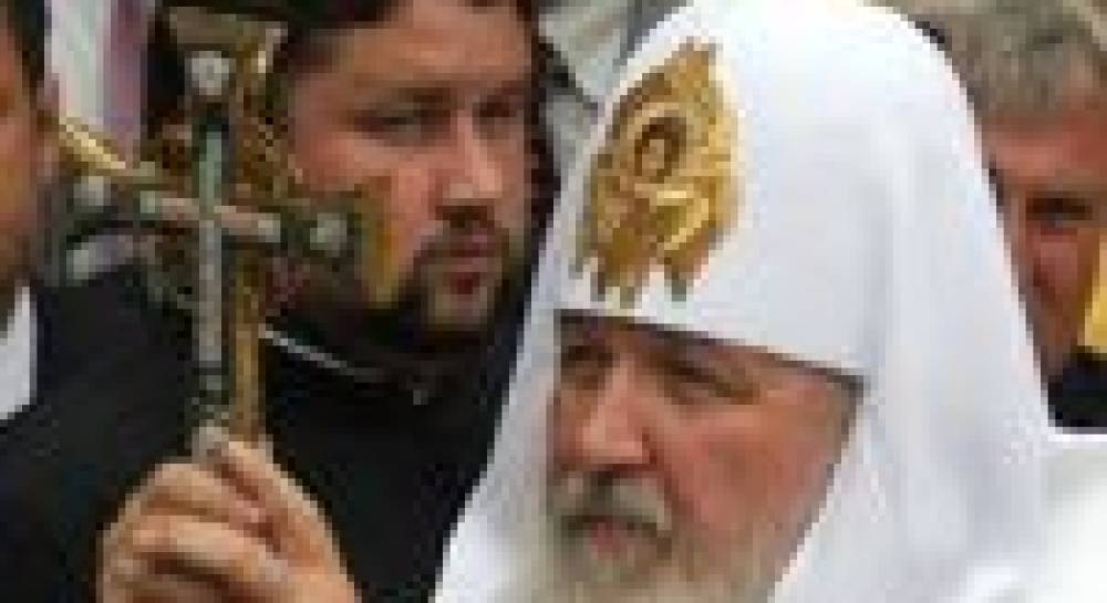 Патриарха Кирилла в Киеве защищал живой щит из женщин и детей (фоторепортаж)