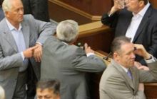 Регионалы до сих пор блокируют ВР, Согласительный совет заседает