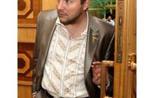 Почему Луценко держат за решеткой?