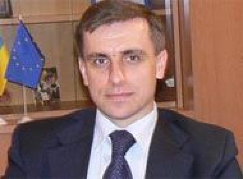 Костантин ЕЛИСЕЕВ 