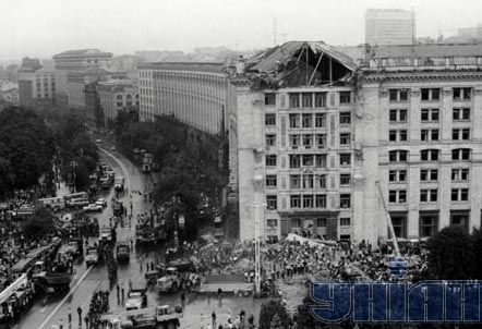 20 років трагедії перед Київським поштамтом (фото)