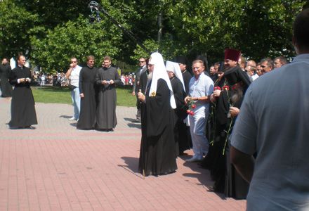 В Севастополе Кирилл и 130 священников откушали в самом дорогом ресторане
