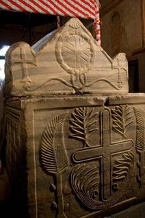Саркофаг Ярослава Мудрого у Софійському соборі