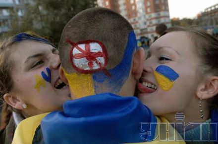 Историческая победа сборной Украины в лицах и эпизодах (фоторепортаж)