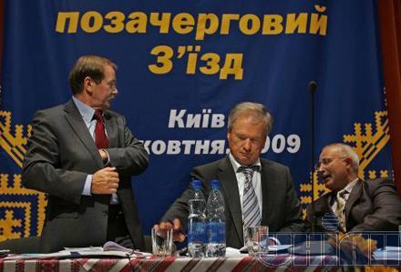 У Києві назвали ще одного кандидата - непричетного до скандалів (фото)