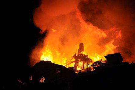 В Одессе сгорел дом Руссова (фото)