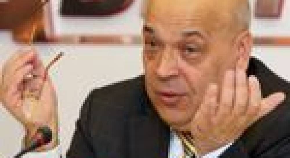 Геннадий Москаль: Унизительно для крымских депутатов сидеть рядом с уголовником
