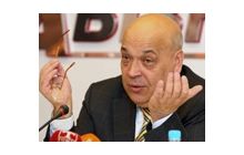 Геннадий Москаль: Унизительно для крымских депутатов сидеть рядом с уголовником