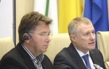 УЕФА удовлетворен состоянием реконструкции Олимпийского