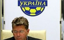 УЄФА сьогодні не розглядає іншого формату Євро-2012, ніж по 4 міста в Україні та Польщі