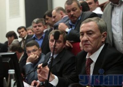 Бійка у Київраді: проти боксера Кличка - борець Тедеєв і баскетболіст Волков (фоторепортаж)