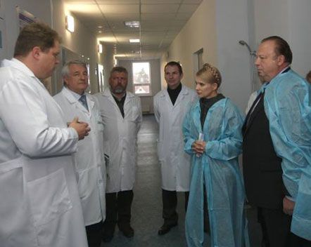 Тимошенко у лабораторії безпеки продукції АПК (фото)