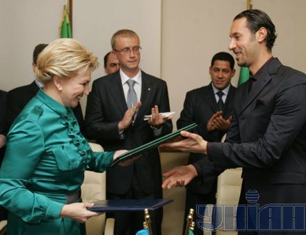 Богатырева ждала встречи с Каддафи всего лишь 4 часа (фоторепортаж)